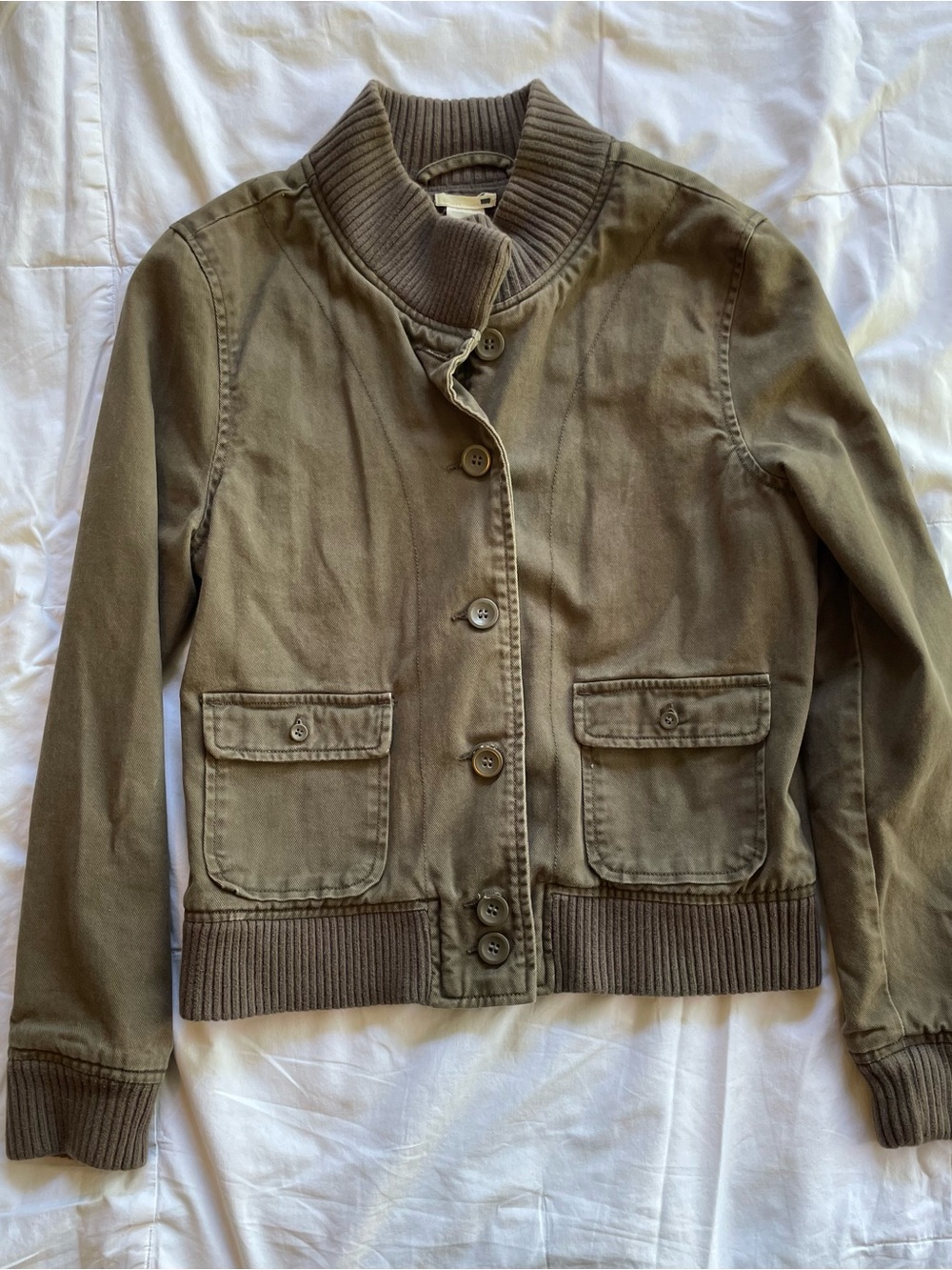 Levi’s Olive Green Women's Utility Bomber Jacket Size Medium - Picture 2 of 3